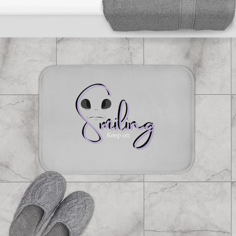 Keep on smiling Bath Mat